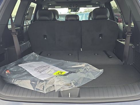 New 2027 Kia Telluride EX image 10