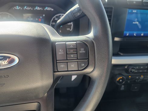 Used 2023 Ford F350 XLT AWD/4WD image 27