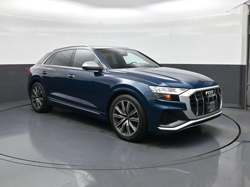 Used 2022 Audi SQ8 Prestige AWD/4WD image 1