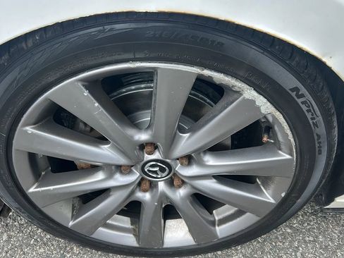Used 2019 MAZDA MAZDA3 AWD Sedan w/ Select Package image 27