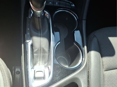 Used 2025 Buick Encore GX Preferred FWD image 26