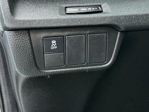 Used 2024 Honda CR-V EX image 11