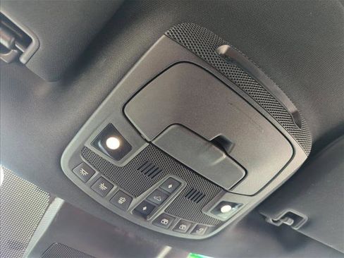 Used 2021 Lincoln Navigator Reserve image 14