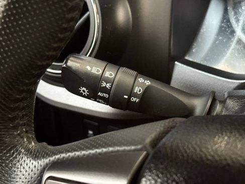 Used 2021 Toyota Tacoma TRD Off-Road AWD/4WD image 34