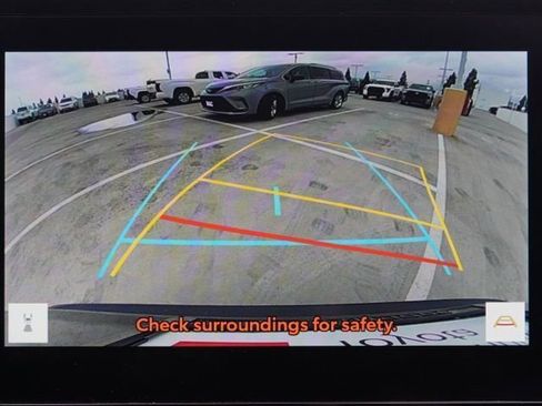 Used 2023 Toyota RAV4 XLE Premium image 28