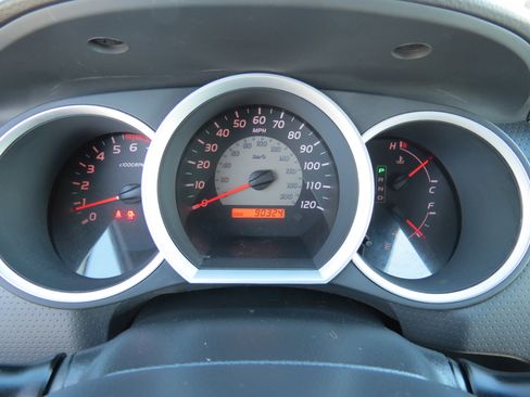 Used 2009 Toyota Tacoma 2WD Access Cab image 12