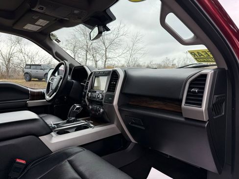 Used 2018 Ford F150 Lariat w/ Equipment Group 502A Luxury image 22