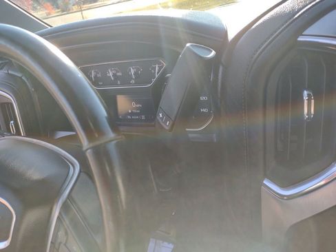 Used 2021 GMC Sierra 1500 SLT w/ SLT Premium Package image 28