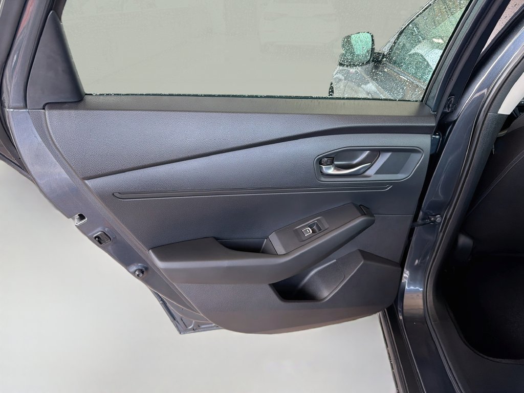 Used 2025 Honda Accord LX image 25