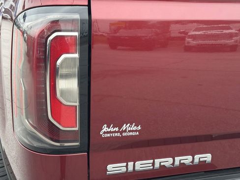 Used 2017 GMC Sierra 1500 SLT image 22
