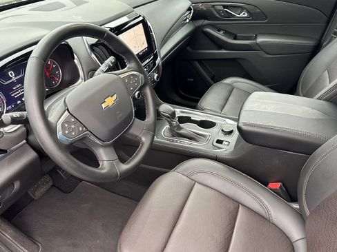 Certified 2023 Chevrolet Traverse High Country image 9