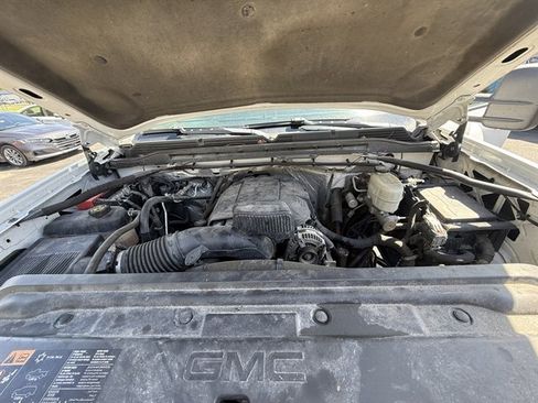 Used 2015 GMC Sierra 3500 4x4 Double Cab image 8
