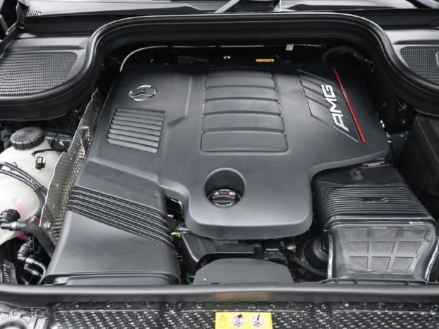 Used 2025 Mercedes-Benz GLE 53 AMG 4MATIC image 31