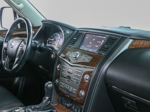 Used 2019 Nissan Armada SL AWD/4WD image 28