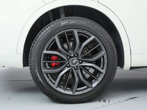 Certified 2022 Maserati Levante Modena image 22