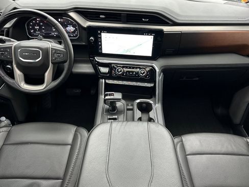 Used 2024 GMC Sierra 1500 Denali image 13