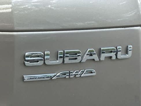 Used 2014 Subaru Forester 2.5i Premium AWD/4WD image 16