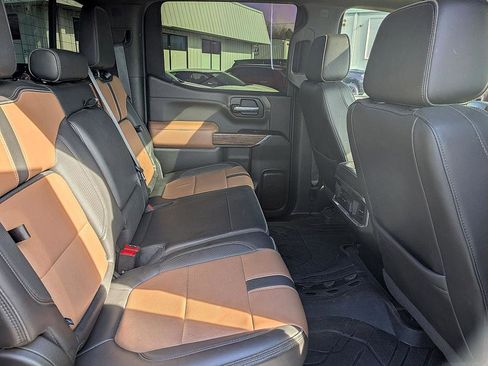 Used 2022 Chevrolet Silverado 1500 High Country w/ Technology Package image 29