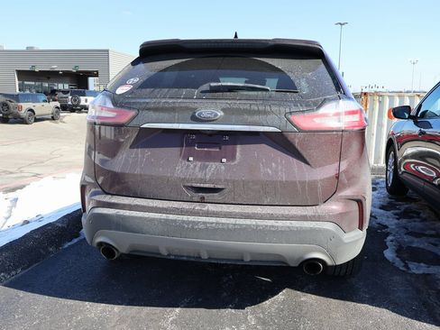 Used 2020 Ford Edge Titanium image 12