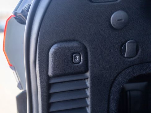 Used 2015 Jeep Grand Cherokee Limited image 16