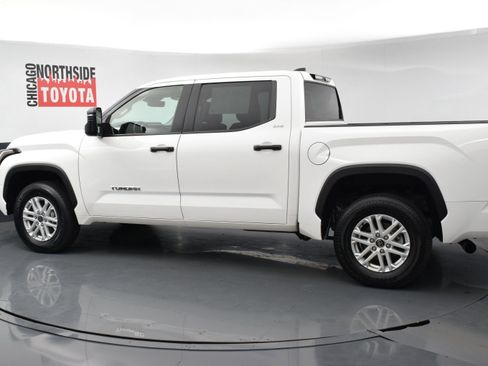 Used 2022 Toyota Tundra SR5 image 2