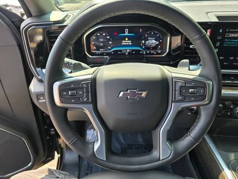 Used 2025 Chevrolet Silverado 1500 RST w/ Convenience Package II AWD/4WD image 27
