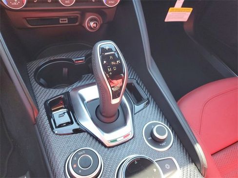 New 2024 Alfa Romeo Giulia Quadrifoglio image 27