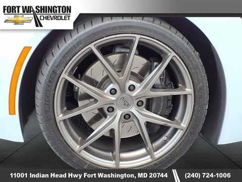 Used 2019 Chevrolet Corvette Stingray Coupe w/ Z51 1LT RWD image 8