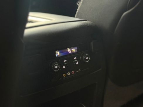 Used 2016 GMC Yukon XL Denali w/ Open Road Package image 30