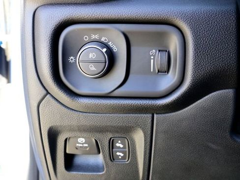 Used 2023 RAM 1500 Lone Star image 19