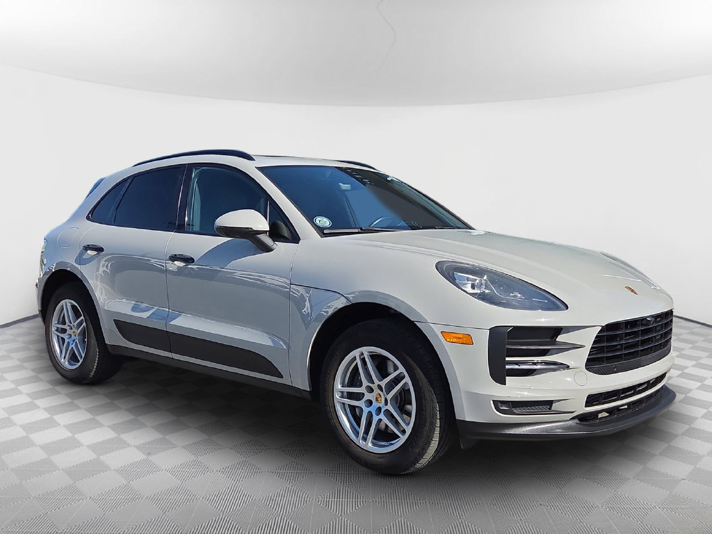 Used 2021 Porsche Macan AWD/4WD image 2