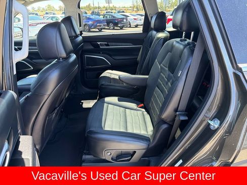 Used 2023 Kia Telluride SX Prestige AWD/4WD image 23