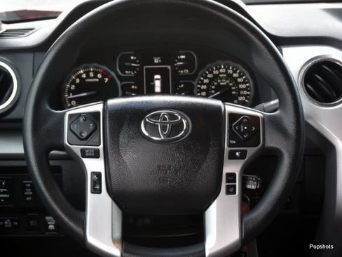 Used 2021 Toyota Tundra SR5 w/ SR5 Upgrade Package AWD/4WD image 15