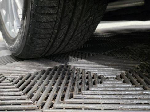 Used 2016 Ford C-MAX Energi SEL w/ Equipment Group 302A image 33