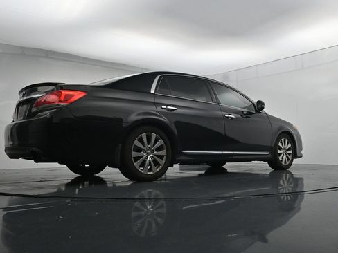 Used 2011 Toyota Avalon Limited FWD image 23