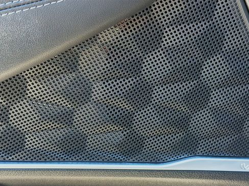 Used 2020 Hyundai Santa Fe Limited w/ Cargo Package image 23