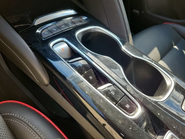 Used 2023 Buick Envision Essence w/ Technology Package I AWD/4WD image 23