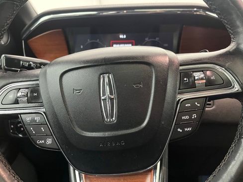 Used 2020 Lincoln Navigator Reserve w/ Equipment Group 208A Reserve image 23