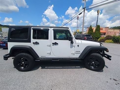Used 2016 Jeep Wrangler Unlimited Sport w/ Quick Order Package 24S AWD/4WD image 5