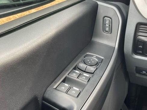 Used 2024 Ford F250 XLT image 20