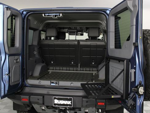 New 2025 INEOS Grenadier Fieldmaster Edition image 20