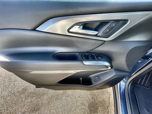 New 2026 Chevrolet Traverse LT w/ Driver Confidence Package image 15