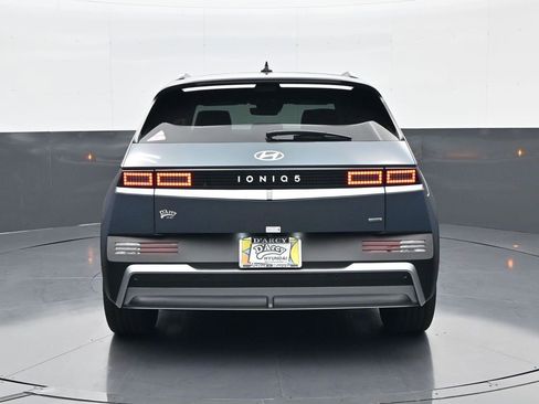 New 2025 Hyundai Ioniq 5 SEL image 6