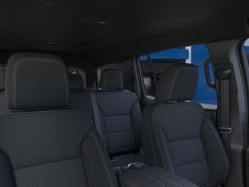 New 2026 Chevrolet Traverse LT image 24