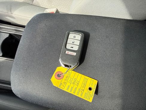 Used 2015 Honda CR-V EX image 26