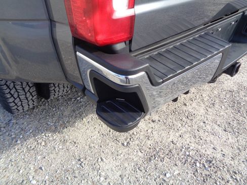 Used 2023 Ford F350 XLT image 69