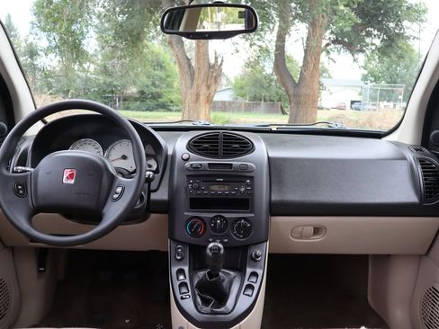 Used 2005 Saturn Vue 2WD w/ Sport Plus II Pkg image 16