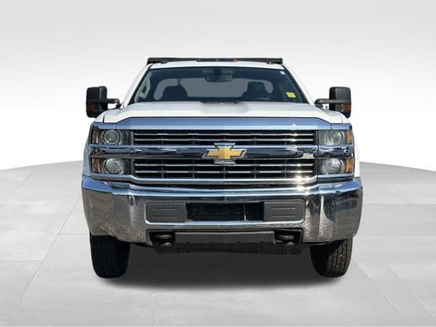 Used 2017 Chevrolet Silverado 3500 W/T w/ WT Convenience Package AWD/4WD image 9