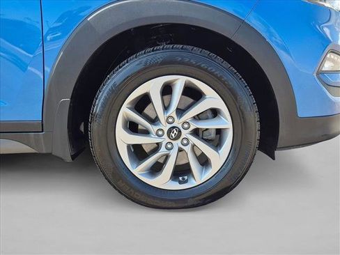 Used 2016 Hyundai Tucson SE w/ Option Group 02 AWD/4WD image 22