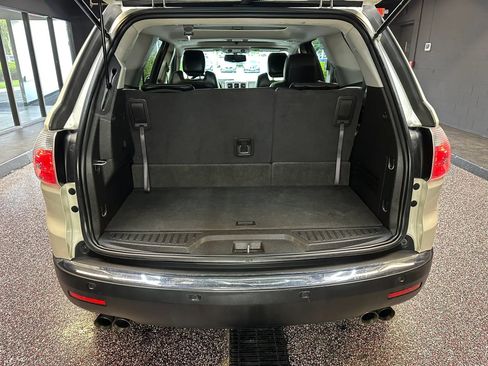 Used 2012 GMC Acadia SLT AWD/4WD image 31